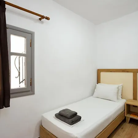Inn Urban Manos