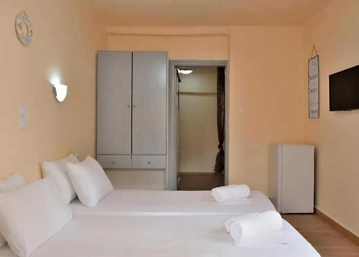 Urban Manos Мини-отель 3*