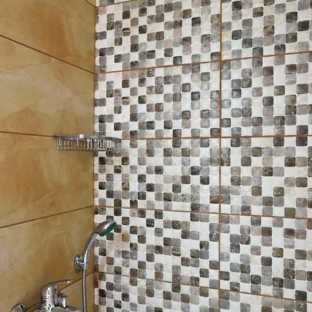 Mini-hôtel Urban Manos 3*