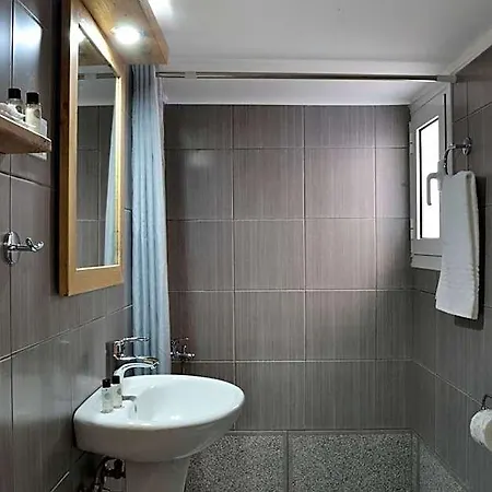 Inn Urban Manos 3*