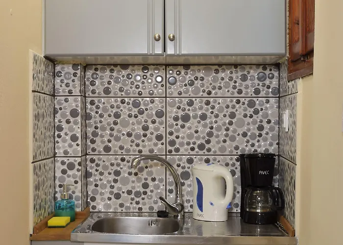 Urban Manos Hriszí Aktí Haniá