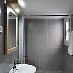 宾馆 Urban Manos 干尼亞